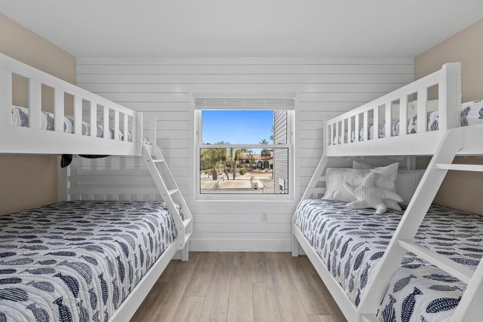 Chadwick Cove Marina Aparthotel Englewood Ngoại thất bức ảnh